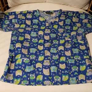 Owl scrub top